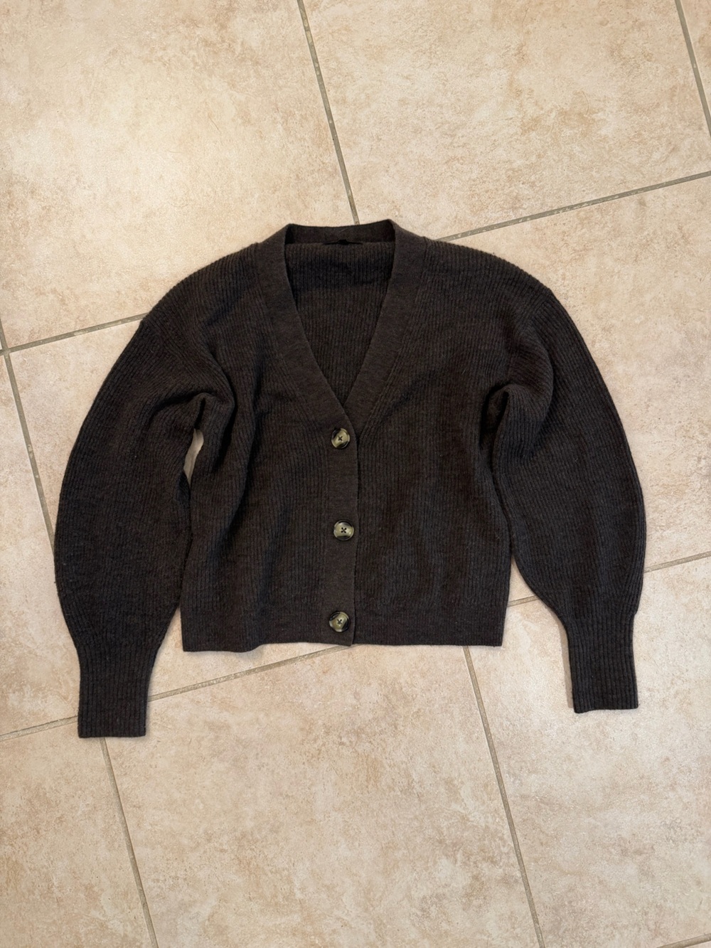 Quince Women’s Button-Up Ribbed Cardigan
